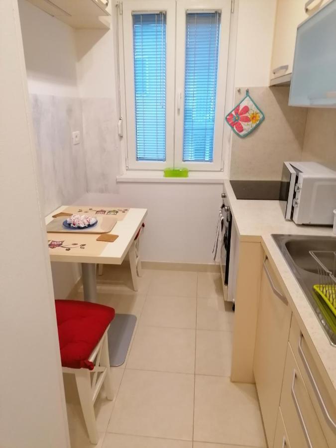 Apartma Ladinka Izola Exterior foto